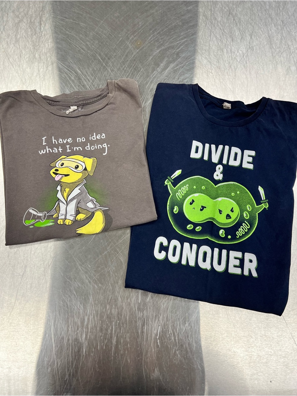 Teeturtle Science Graphic Tee Set "Divide & Conquer" & Dog Scientist Men’s M
